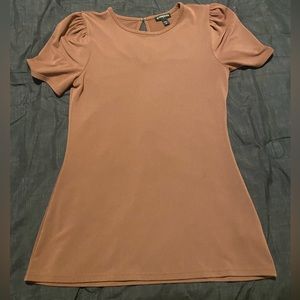 Express Shirt. Mauve pink color. Very comfortable and stretchy fabric.